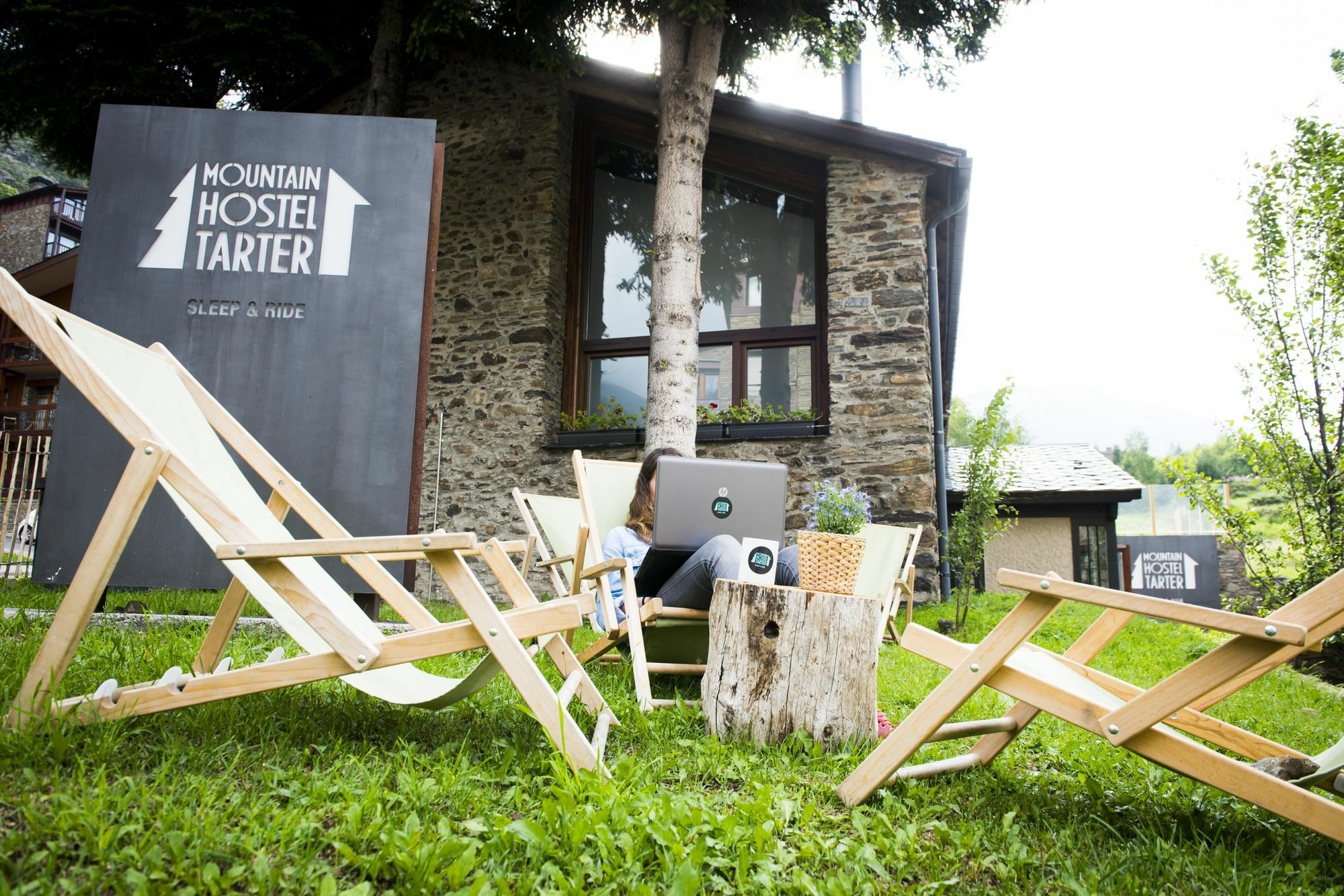 Mountain Hostel Tarter Exterior foto